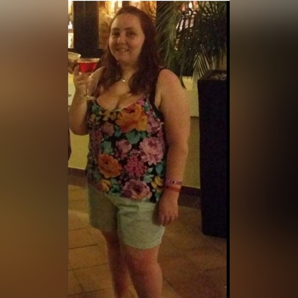 Crinkle Tank Top - Floral, Spaghetti Straps - Picture 7 of 7